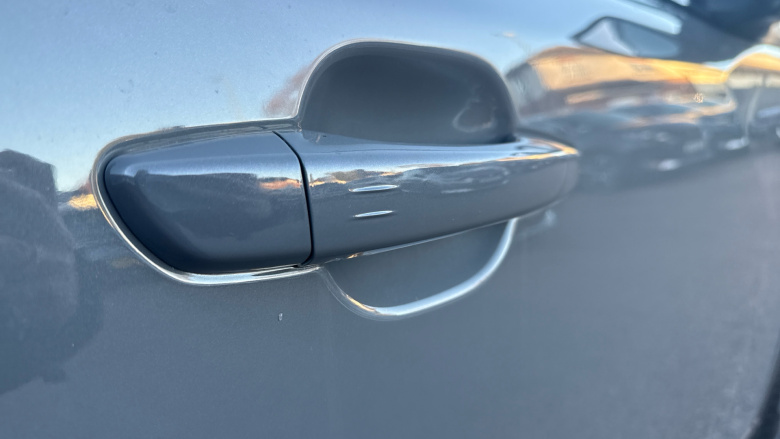 Peugeot 2008 1.2 Hybrid 136 GT 5dr e-DSC6 Petrol Estate